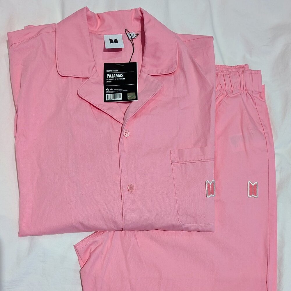 BTS Boy with Luv Pajama Set 01 Pink Free Size - NWT - Official Weverse